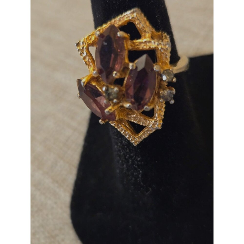 Vintage Purple Marquise  Cut  Cocktail Ring  Rhinestone Accents Statement Piece - Picture 12 of 12